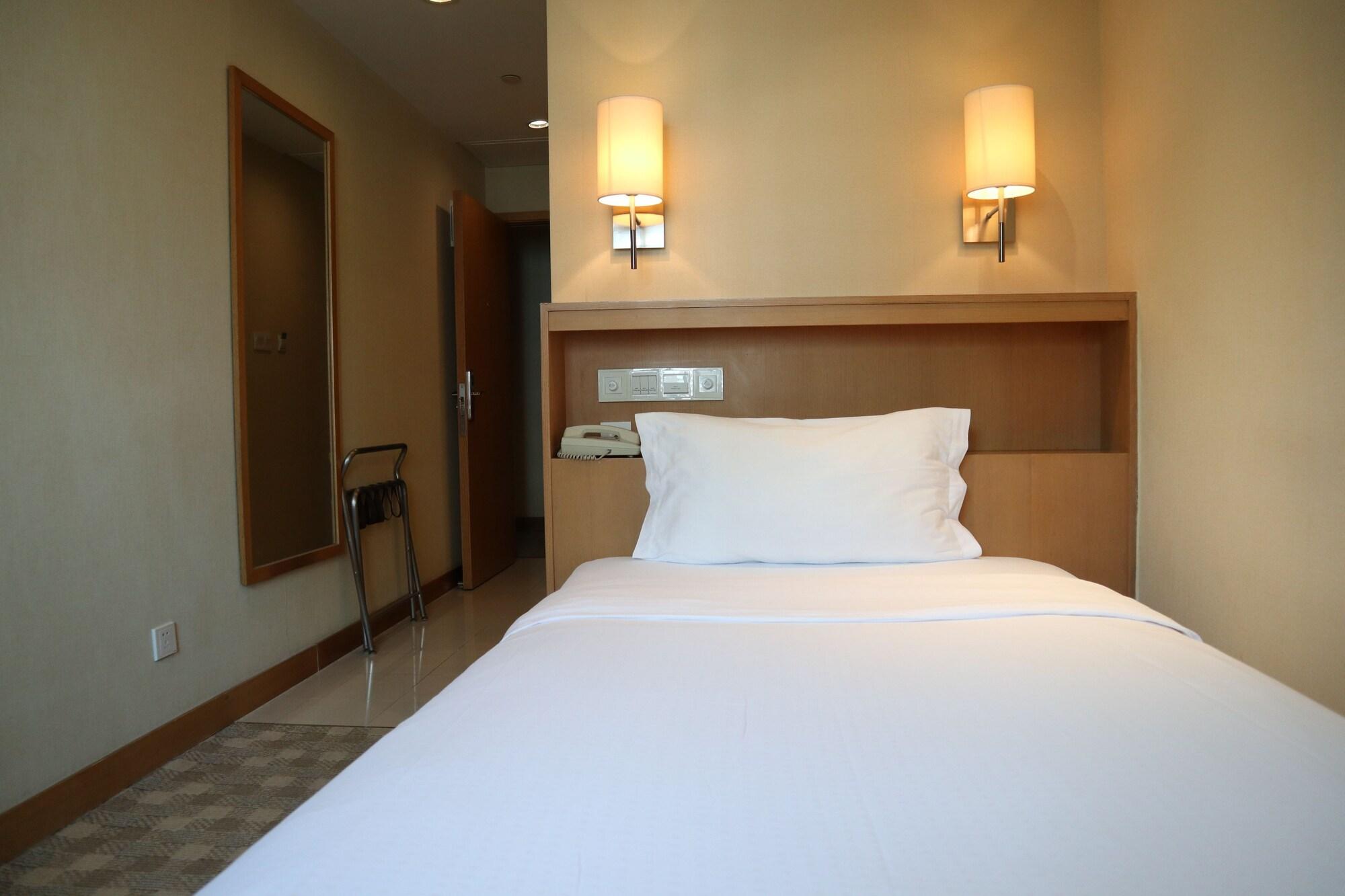 L'Otel Thượng Hải Ngoại thất bức ảnh